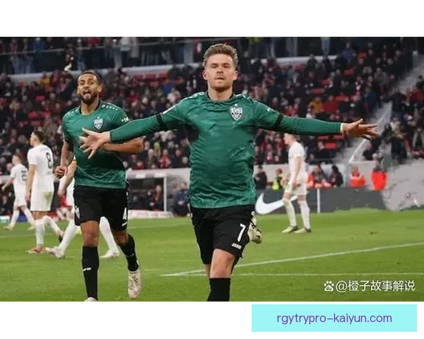斯图加特防线表现稳健，球队状态回暖值得关注